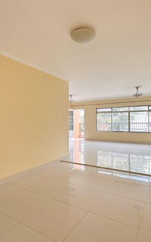 Apartamento para alugar com 155m², 2 quartos e sem vaga Apartamento para alugar com 155m², 2 quartos e sem vagaSala