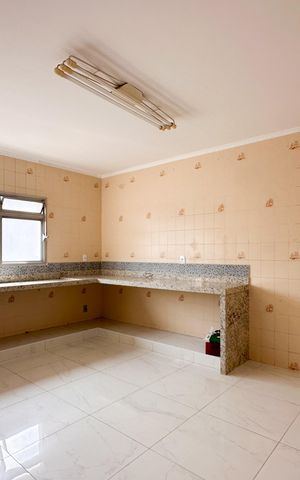 Apartamento para alugar com 155m², 2 quartos e sem vaga Apartamento para alugar com 155m², 2 quartos e sem vagaCozinha