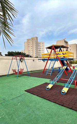 Apartamento à venda com 70m², 3 quartos e 1 vaga Apartamento à venda com 70m², 3 quartos e 1 vagaÁrea comum - Playground