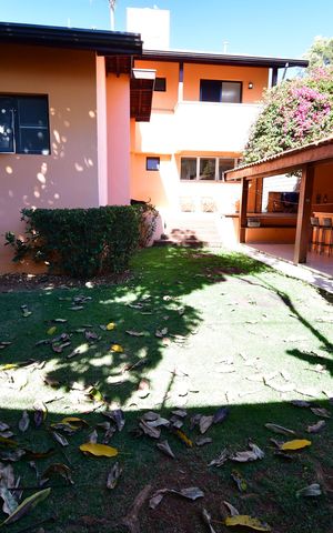 Casa de condomínio à venda com 292m², 5 quartos e 4 vagasJardim