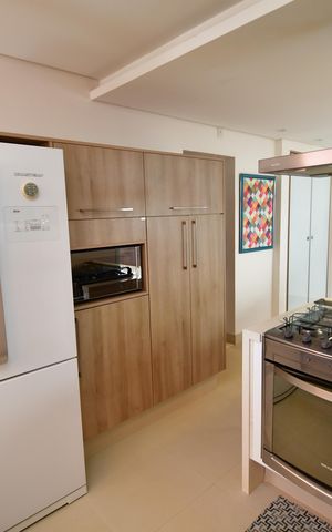 Casa de condomínio à venda com 292m², 5 quartos e 4 vagasCozinha