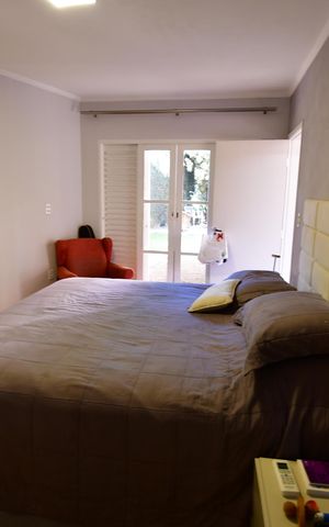 Casa de condomínio à venda com 292m², 5 quartos e 4 vagasQuarto 1 - Suíte