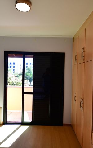 Casa de condomínio à venda com 292m², 5 quartos e 4 vagasQuarto 3