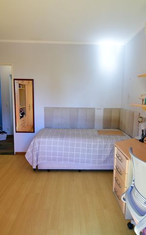 Casa de condomínio à venda com 292m², 5 quartos e 4 vagasQuarto 3