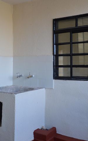 Casa para alugar com 45m², 1 quarto e sem vagaÁrea de Serviço