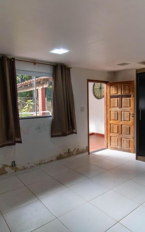 Casa à venda com 360m², 3 quartos e 2 vagas Casa à venda com 360m², 3 quartos e 2 vagasAnexo
