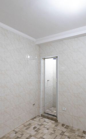 Casa para alugar com 30m², 1 quarto e sem vaga Casa para alugar com 30m², 1 quarto e sem vagaCozinha - Armários