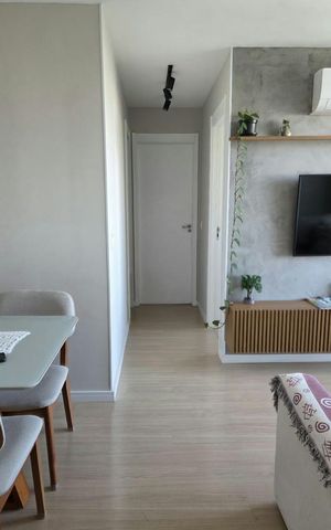 Apartamento à venda com 55m², 2 quartos e 1 vaga Apartamento à venda com 55m², 2 quartos e 1 vagaSala