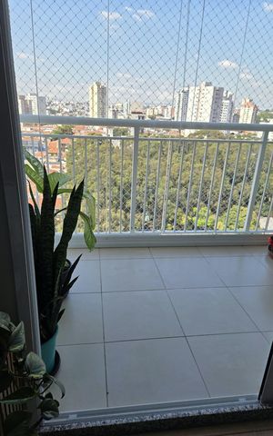 Apartamento à venda com 55m², 2 quartos e 1 vaga Apartamento à venda com 55m², 2 quartos e 1 vagaVaranda