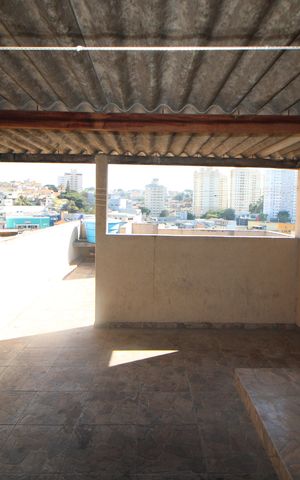 Casa para alugar com 20m², 1 quarto e sem vagaÁrea de Serviço