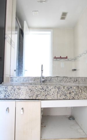 Apartamento para alugar com 73m², 3 quartos e 2 vagasBanheiro social