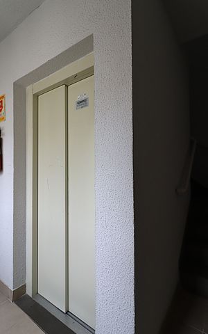 Apartamento para alugar com 67m², 3 quartos e 1 vagaÁrea comum - Elevador