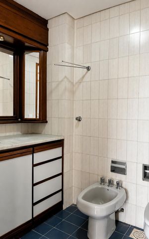 Apartamento para alugar com 95m², 3 quartos e 1 vaga Apartamento para alugar com 95m², 3 quartos e 1 vagaBanheiro