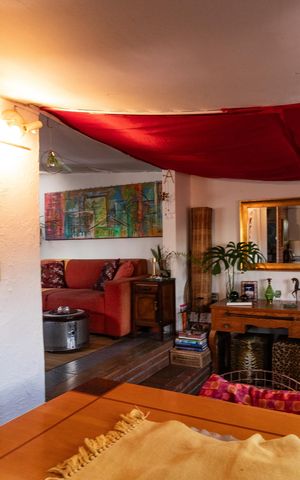 Casa à venda com 250m², 5 quartos e 2 vagas Casa à venda com 250m², 5 quartos e 2 vagasSala 3