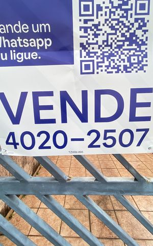 Casa à venda com 125m², 2 quartos e 2 vagas Casa à venda com 125m², 2 quartos e 2 vagasPlaca