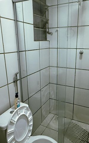 Apartamento para alugar com 30m², 2 quartos e 1 vaga Apartamento para alugar com 30m², 2 quartos e 1 vagaBanheiro social