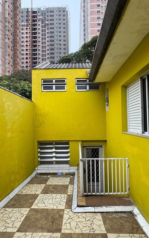 Casa à venda com 253m², 5 quartos e 3 vagasQuintal 