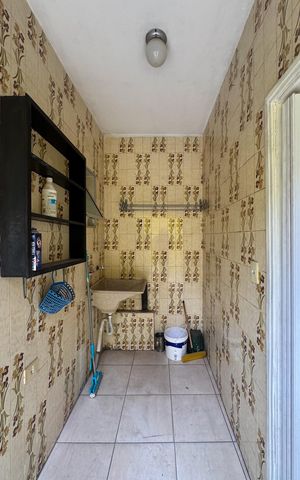Casa à venda com 253m², 5 quartos e 3 vagasÁrea de Serviço