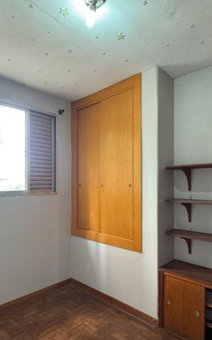 Casa à venda com 253m², 5 quartos e 3 vagasQuarto 