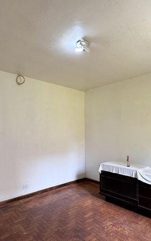 Casa à venda com 253m², 5 quartos e 3 vagasSala de TV 