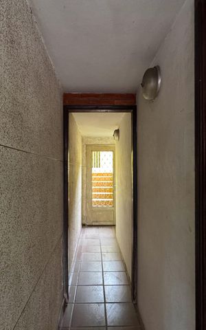 Casa à venda com 253m², 5 quartos e 3 vagasAcesso 