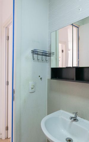 Apartamento à venda com 34m², 2 quartos e sem vaga Apartamento à venda com 34m², 2 quartos e sem vagaBanheiro