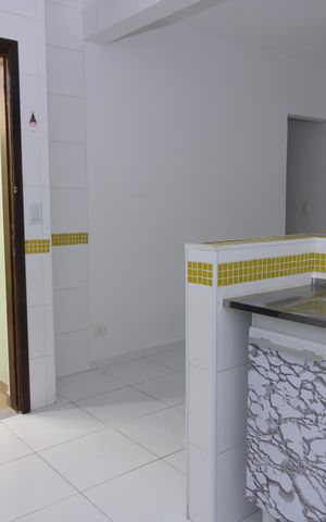 Casa para alugar com 75m², 2 quartos e 1 vagacozinha