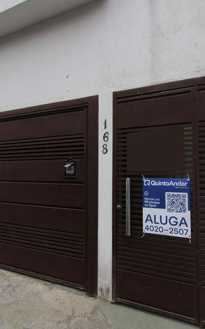 Casa para alugar com 75m², 2 quartos e 1 vagafachada