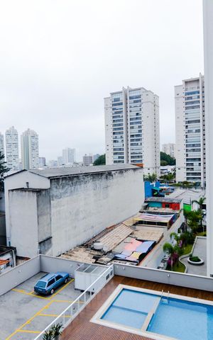 Apartamento à venda com 80m², 2 quartos e 2 vagasVista da Varanda 