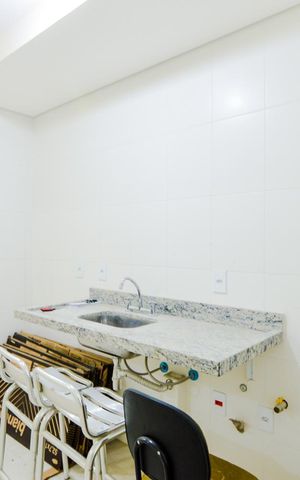 Apartamento à venda com 80m², 2 quartos e 2 vagasCozinha e Área de Serviço