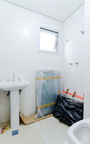 Apartamento à venda com 80m², 2 quartos e 2 vagasBanheiro da Suíte