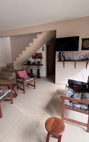 Casa de condomínio para alugar com 618m², 4 quartos e 4 vagas Casa de condomínio para alugar com 618m², 4 quartos e 4 vagasÁrea externa