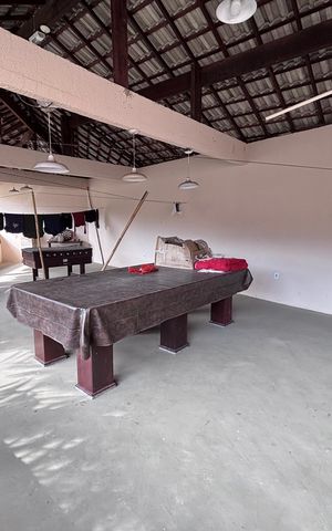 Casa de condomínio para alugar com 618m², 4 quartos e 4 vagas Casa de condomínio para alugar com 618m², 4 quartos e 4 vagasÁrea externa
