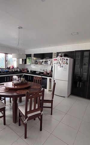 Casa de condomínio para alugar com 618m², 4 quartos e 4 vagas Casa de condomínio para alugar com 618m², 4 quartos e 4 vagasCozinha