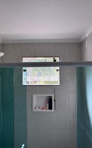Casa de condomínio para alugar com 618m², 4 quartos e 4 vagas Casa de condomínio para alugar com 618m², 4 quartos e 4 vagasBanheiro