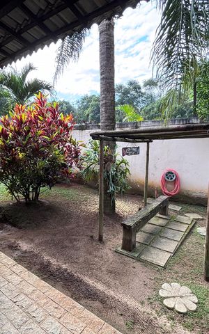 Casa de condomínio para alugar com 618m², 4 quartos e 4 vagas Casa de condomínio para alugar com 618m², 4 quartos e 4 vagasÁrea externa