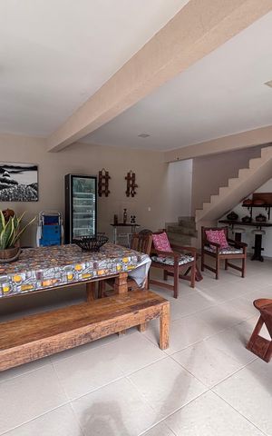Casa de condomínio para alugar com 618m², 4 quartos e 4 vagas Casa de condomínio para alugar com 618m², 4 quartos e 4 vagasÁrea externa