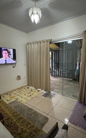 Casa à venda com 130m², 3 quartos e 1 vaga