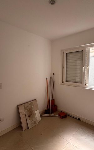 Casa de condomínio à venda com 520m², 4 quartos e 9 vagas Casa de condomínio à venda com 520m², 4 quartos e 9 vagasLavanderia