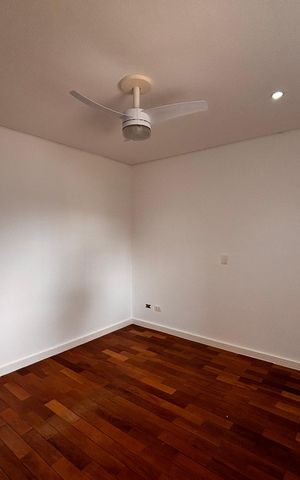 Casa de condomínio à venda com 520m², 4 quartos e 9 vagas Casa de condomínio à venda com 520m², 4 quartos e 9 vagasSuíte 2
