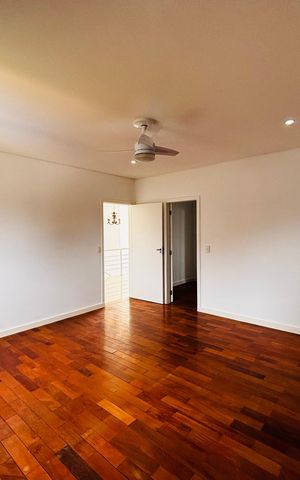 Casa de condomínio à venda com 520m², 4 quartos e 9 vagas Casa de condomínio à venda com 520m², 4 quartos e 9 vagasSuíte 1