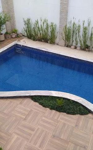 Casa à venda com 548m², 5 quartos e 5 vagas