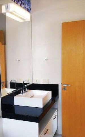 Casa à venda com 548m², 5 quartos e 5 vagas