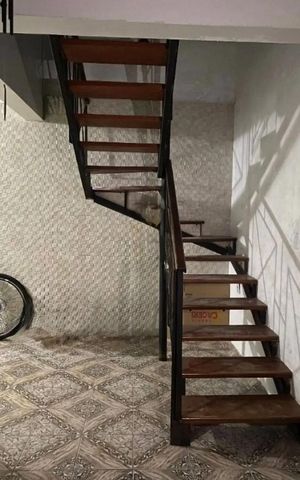 Casa à venda com 125m², 2 quartos e 2 vagas Casa à venda com 125m², 2 quartos e 2 vagasSala