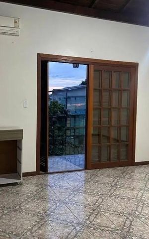 Casa à venda com 125m², 2 quartos e 2 vagas Casa à venda com 125m², 2 quartos e 2 vagasQuarto