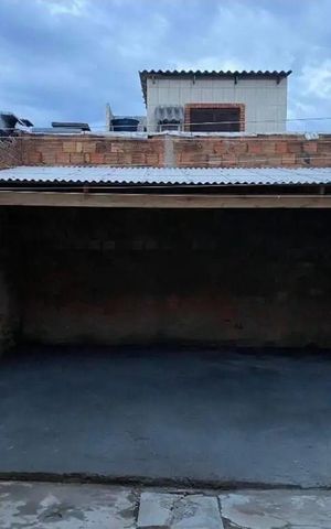 Casa à venda com 125m², 2 quartos e 2 vagas