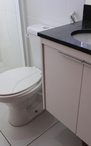 Apartamento para alugar com 55m², 2 quartos e 1 vagaBanheiro do Quarto 1