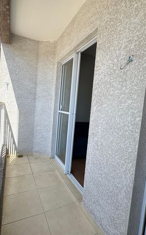 Apartamento para alugar com 45m², 2 quartos e 1 vaga Apartamento para alugar com 45m², 2 quartos e 1 vagaSacada