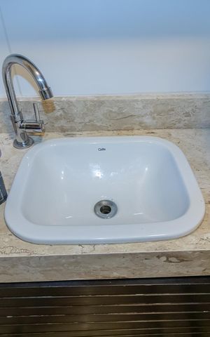 Apartamento para alugar com 35m², 2 quartos e 1 vaga Apartamento para alugar com 35m², 2 quartos e 1 vagaBanheiro