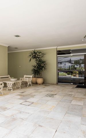Apartamento à venda com 156m², 3 quartos e 1 vagaEntrada